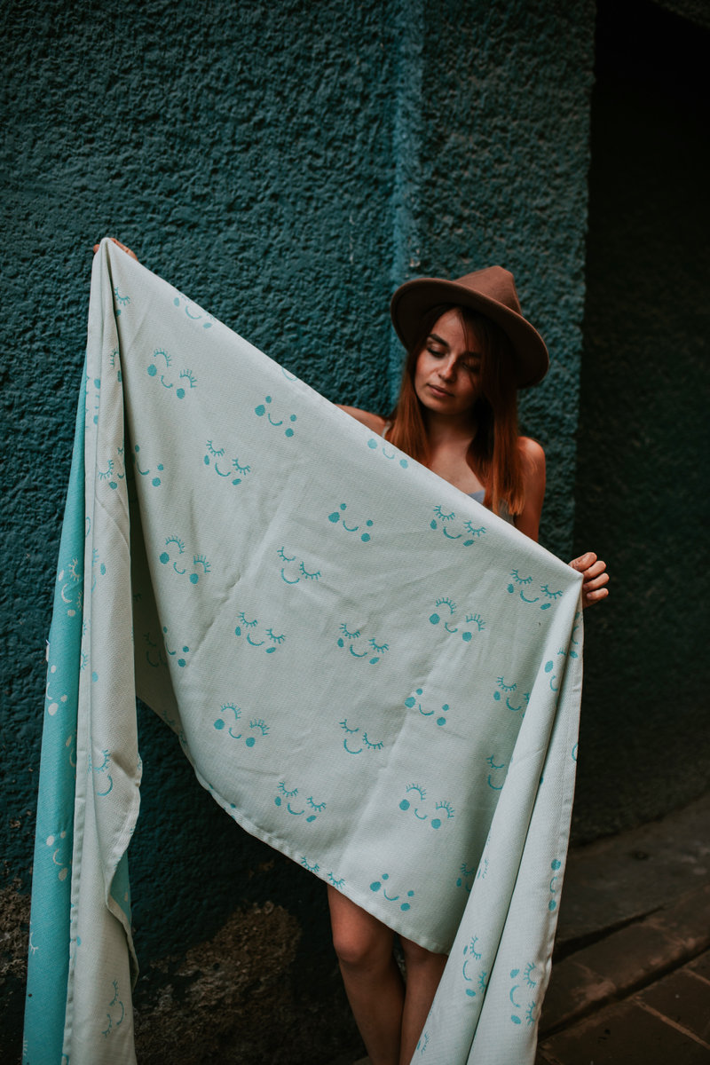 Smile, please! – Minty Blue